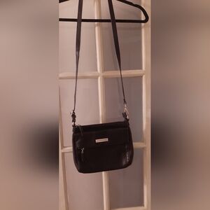 Liz Claiborne Purse black with adjustable strap